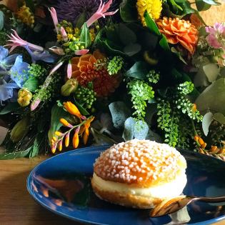 Baby Trop Box Delivered In France Tarte Tropezienne 24 Hours