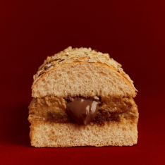 Bûche Tropézienne Noisette et Baie de Timut