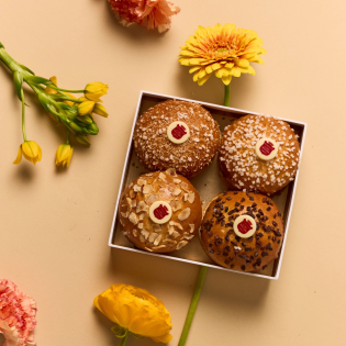 Coffret Minis Tartes Tropéziennes Festives Pâques