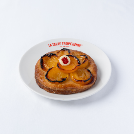 Apricot puff pastry